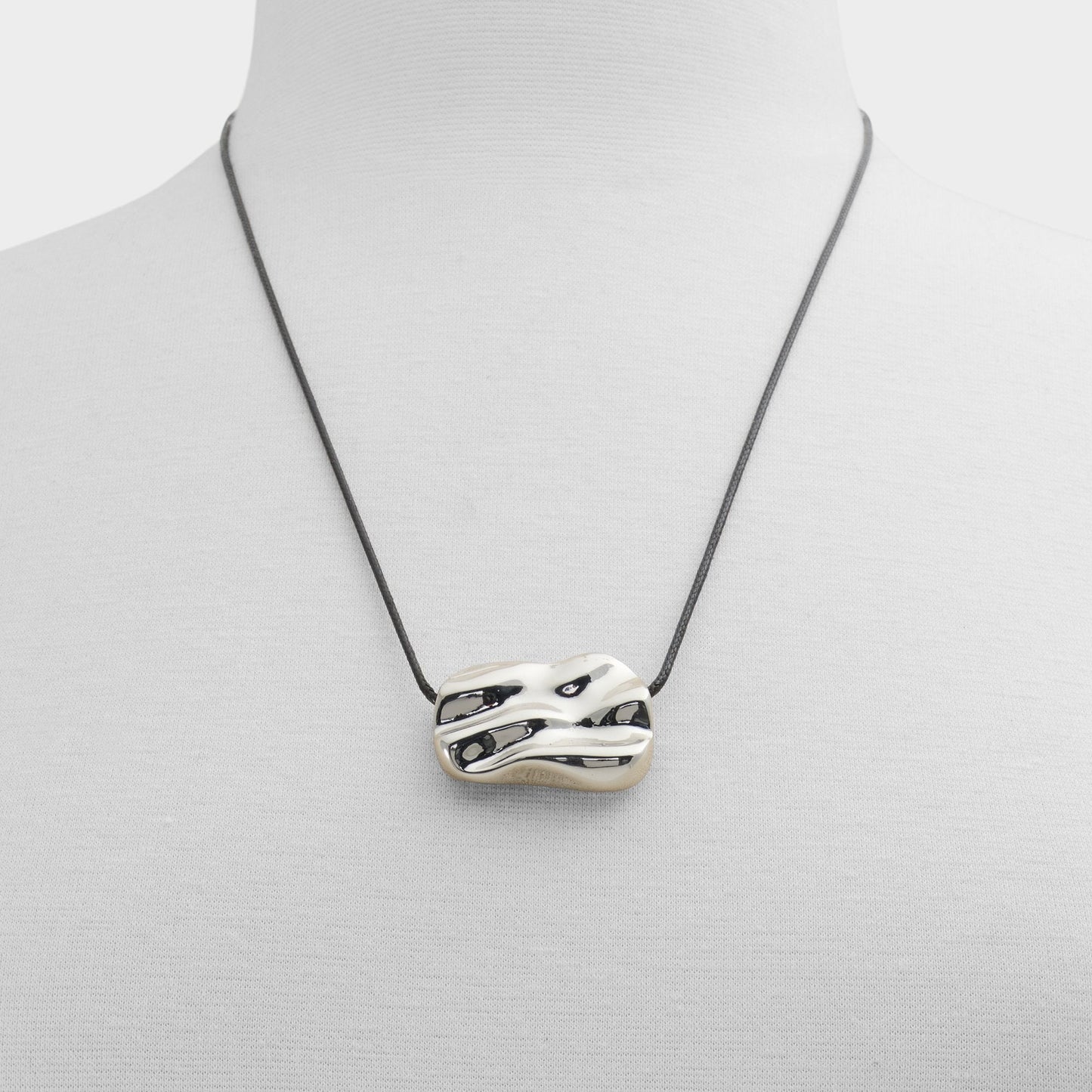 Zayna in Black Silver Multi - Necklace Aldo Black/silver multi