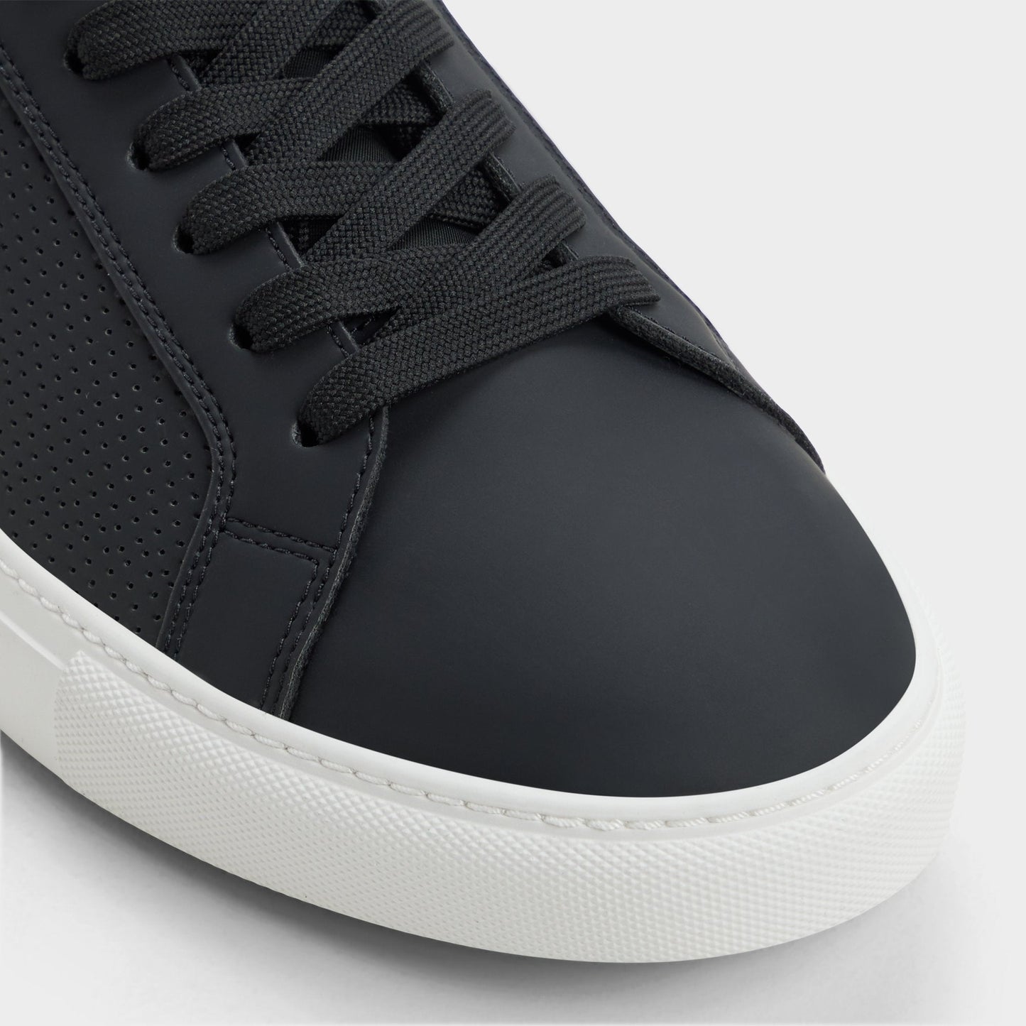 Xavier in Black 14204478 - Low top sneaker Aldo Black