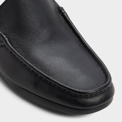 Zigosh in Black - Driving shoe Aldo Black