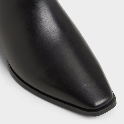 Raneldar in Black - Chelsea boot, Block heel Aldo Black