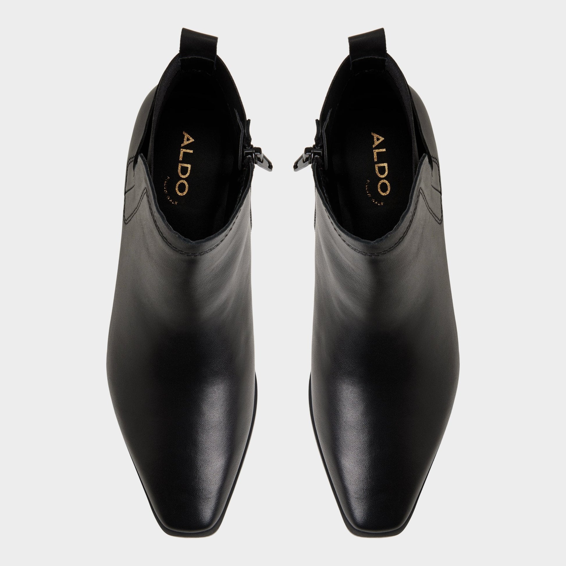 Raneldar in Black - Chelsea boot, Block heel Aldo Black