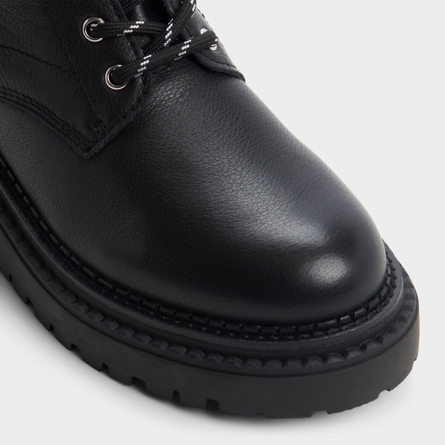 Lewellan in Black - Hiking boot, Lug sole Aldo Black