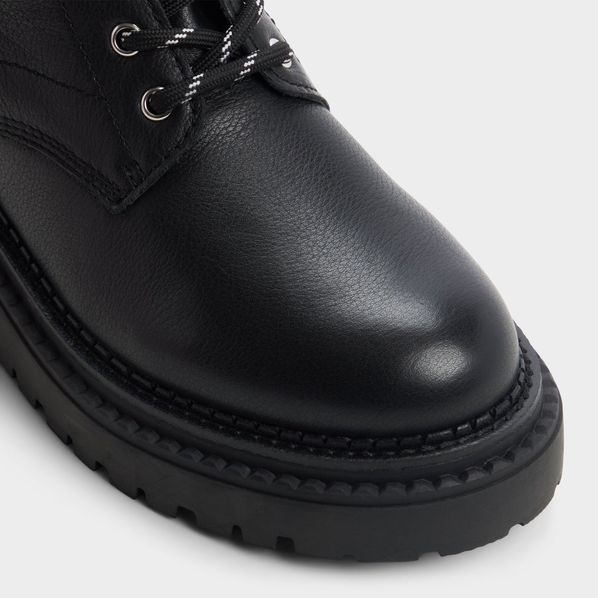 Lewellan in Black - Hiking boot, Lug sole Aldo Black
