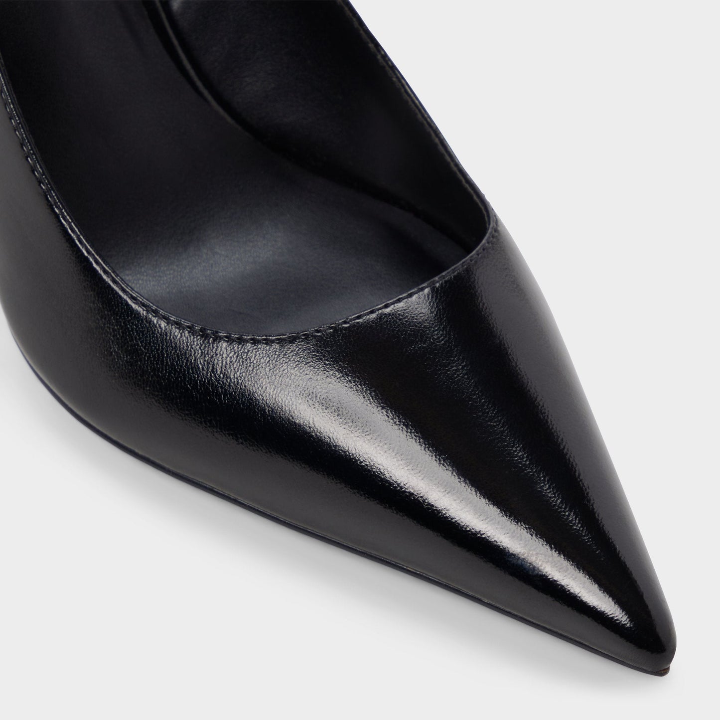 Syliaa in Open Black - Slingback heel Aldo Open black
