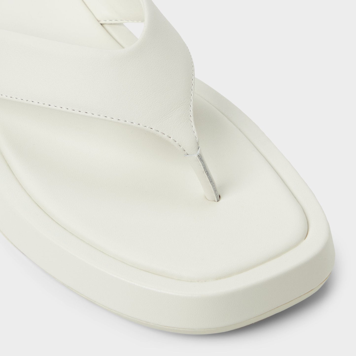 Grettle White/Bone Women's Flats - Flip flop, Flatform Aldo White/bone