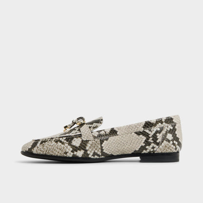 Ybilide White/Black Women's Loafers & Oxfords - Loafer Aldo White/Black