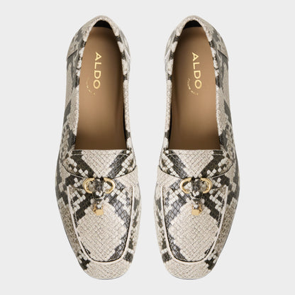 Ybilide White/Black Women's Loafers & Oxfords - Loafer Aldo White/Black