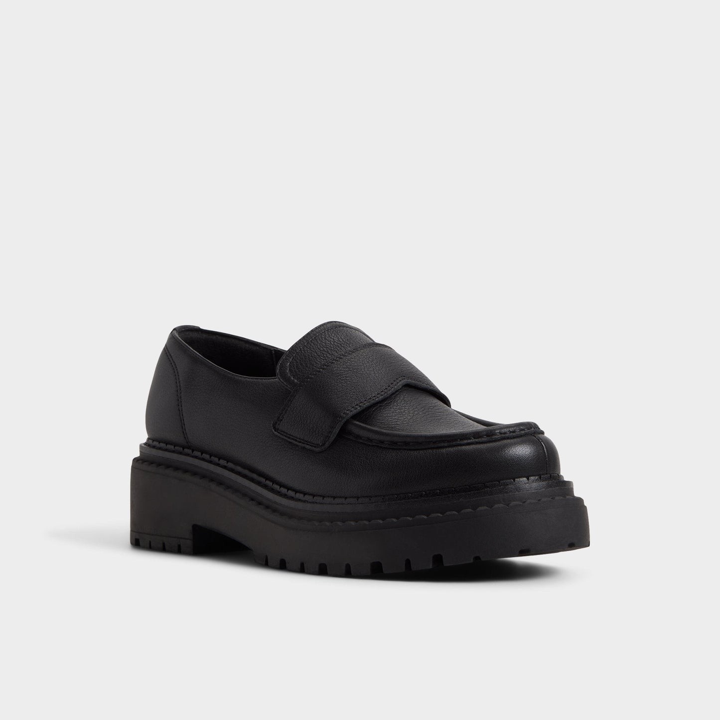 Miravella in Black - Loafer, Lug sole Aldo Black