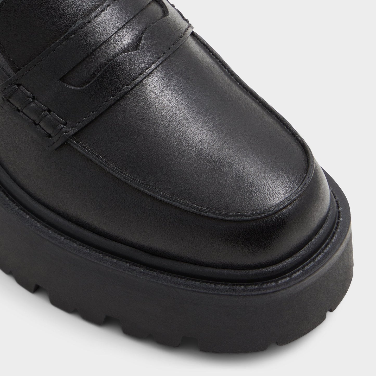Cadaycia in Xt Black - Loafer, Lug sole Aldo Black