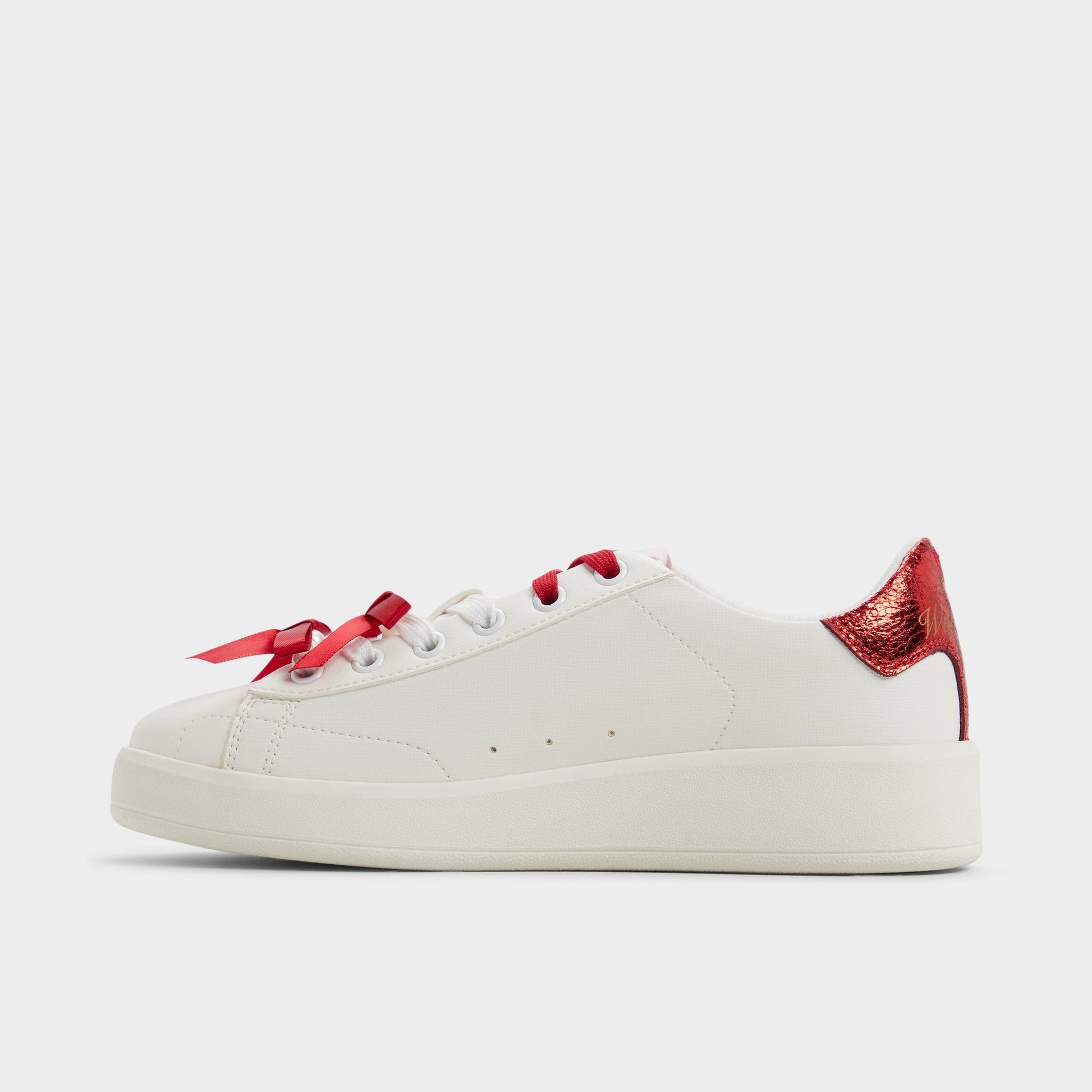 Lovesneaker in White - Sneaker, Jogger sole Aldo White