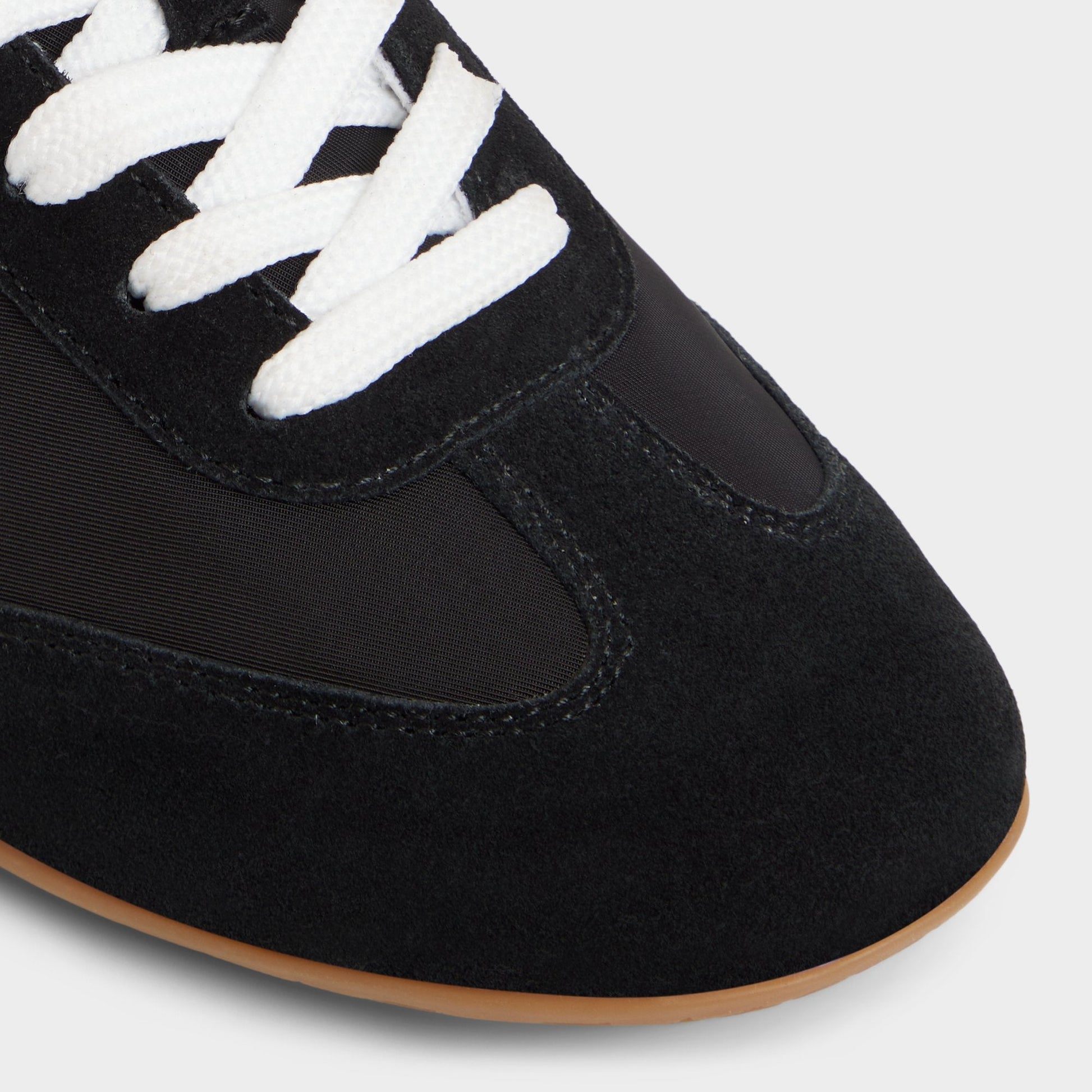 Coolchic in Black - Jogger sneaker Aldo Black