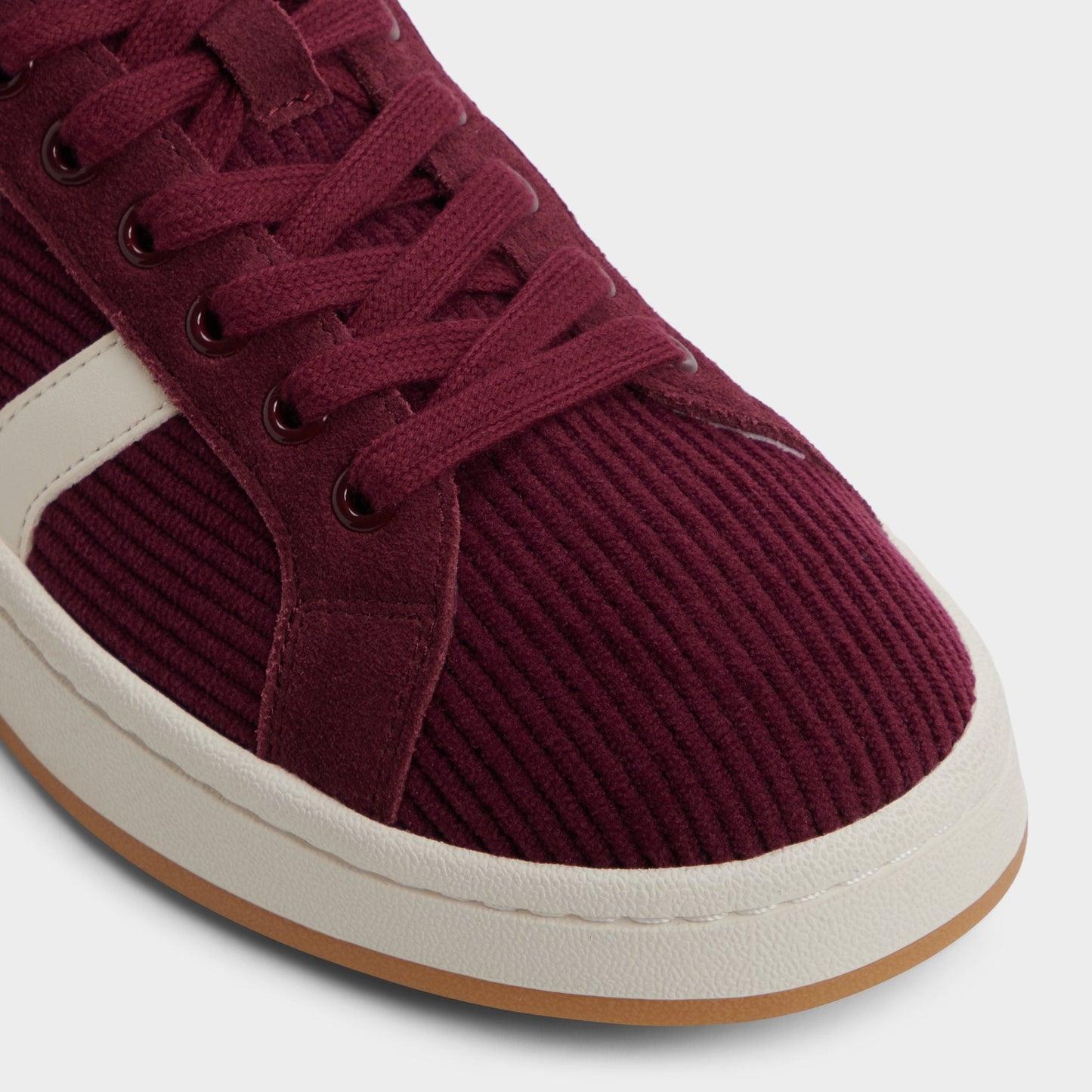 Retrochic - Low top sneaker, Cup sole Aldo Bordo