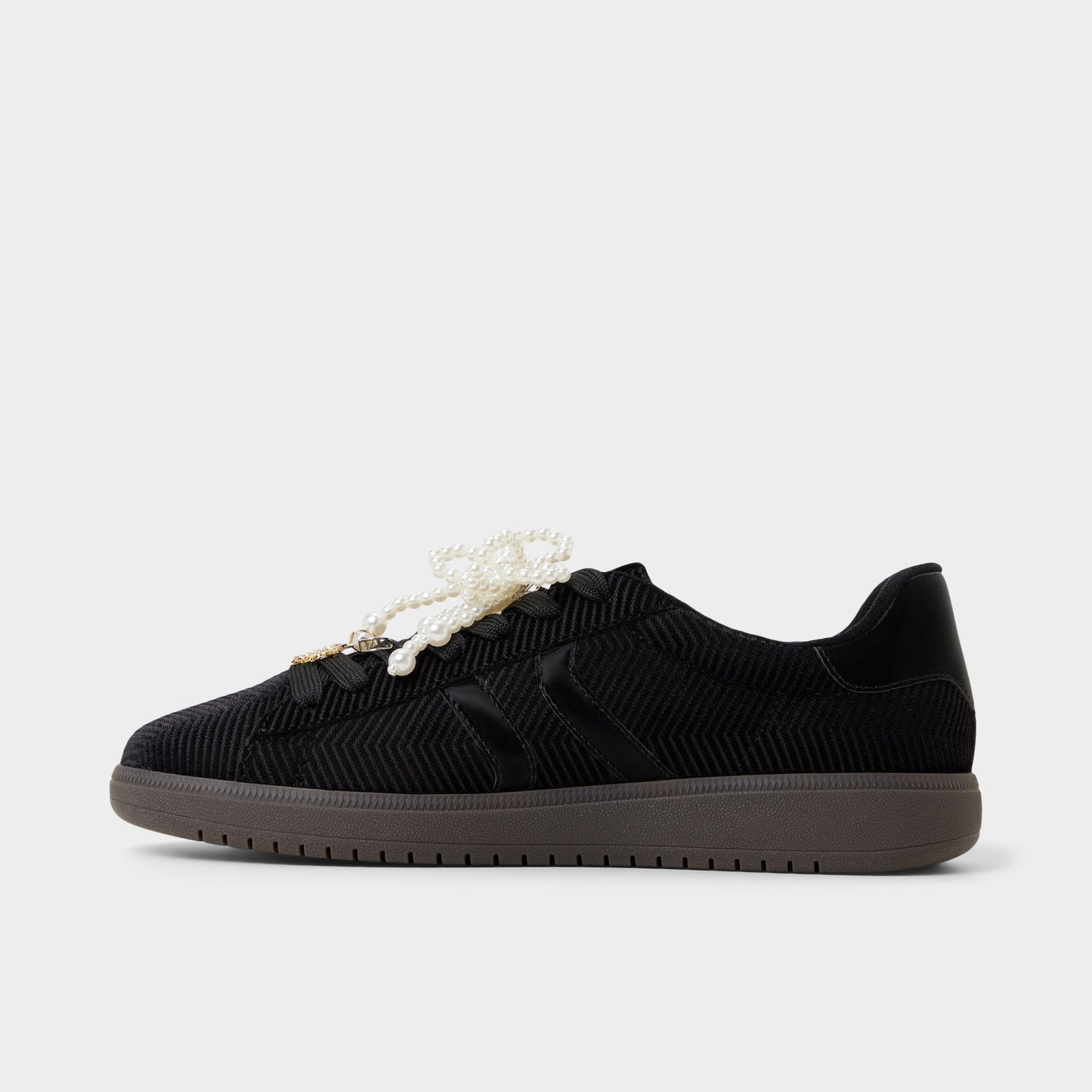 Chicsneaker2 in Black Black - Low top sneaker, Cup sole Aldo Black/black