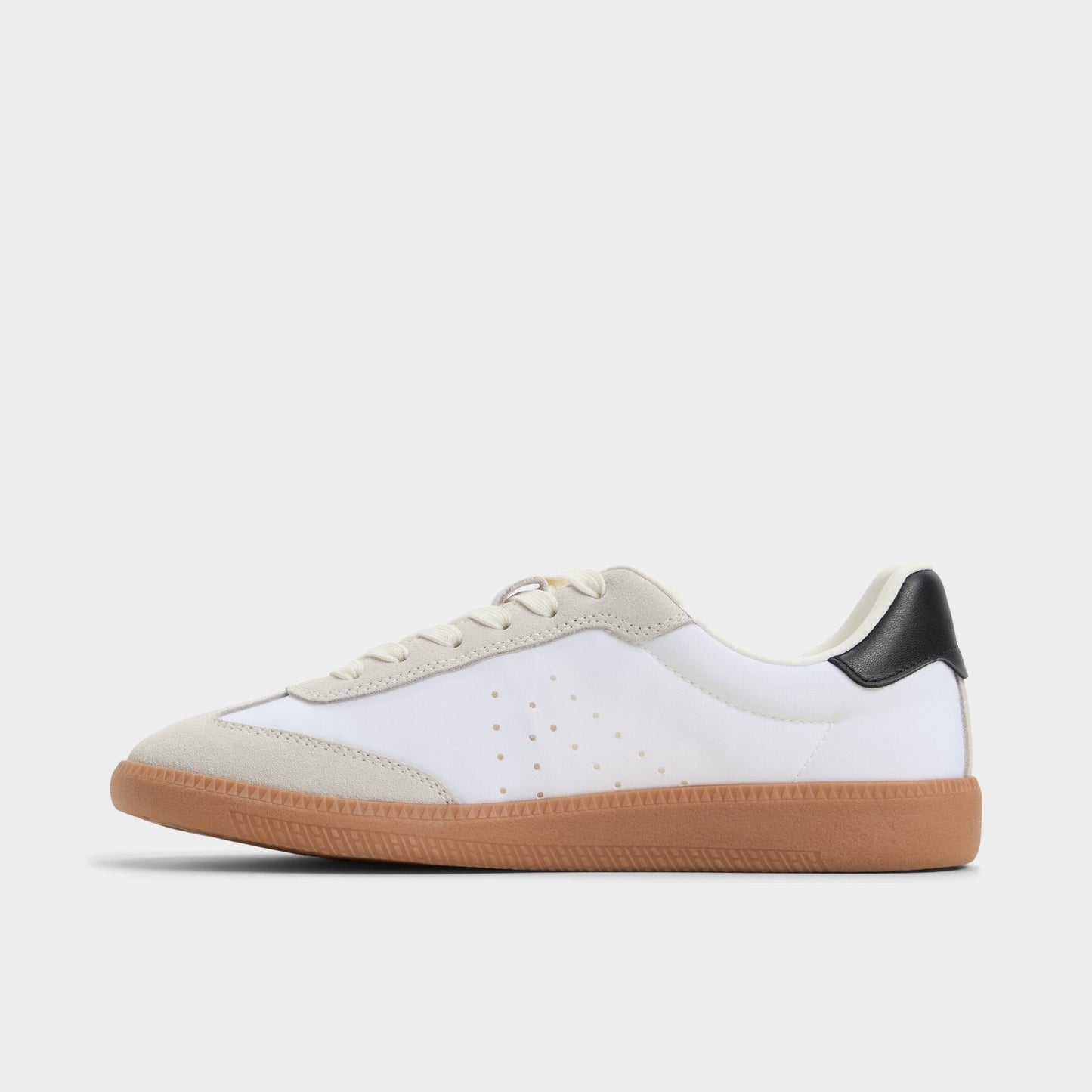 Clubstyle White/Black Women's Low top sneakers - Jogger sneaker, Jogger sole Aldo White/Black