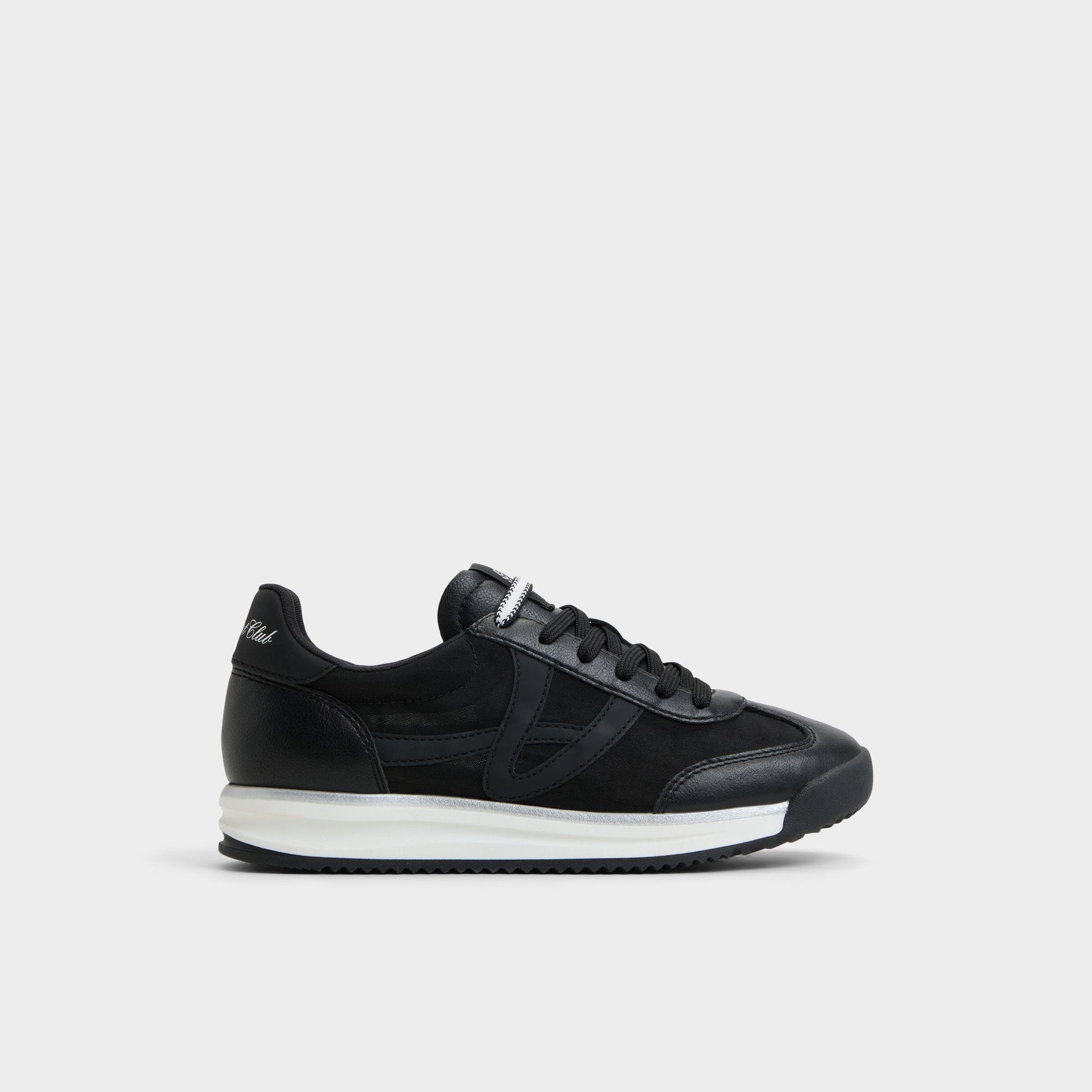 Stepcount Black Women's Low top sneakers - Jogger sneaker, Jogger sole Aldo Black