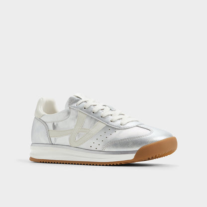 Stepcount Silver Women's Low top sneakers - Jogger sneaker, Jogger sole Aldo Silver