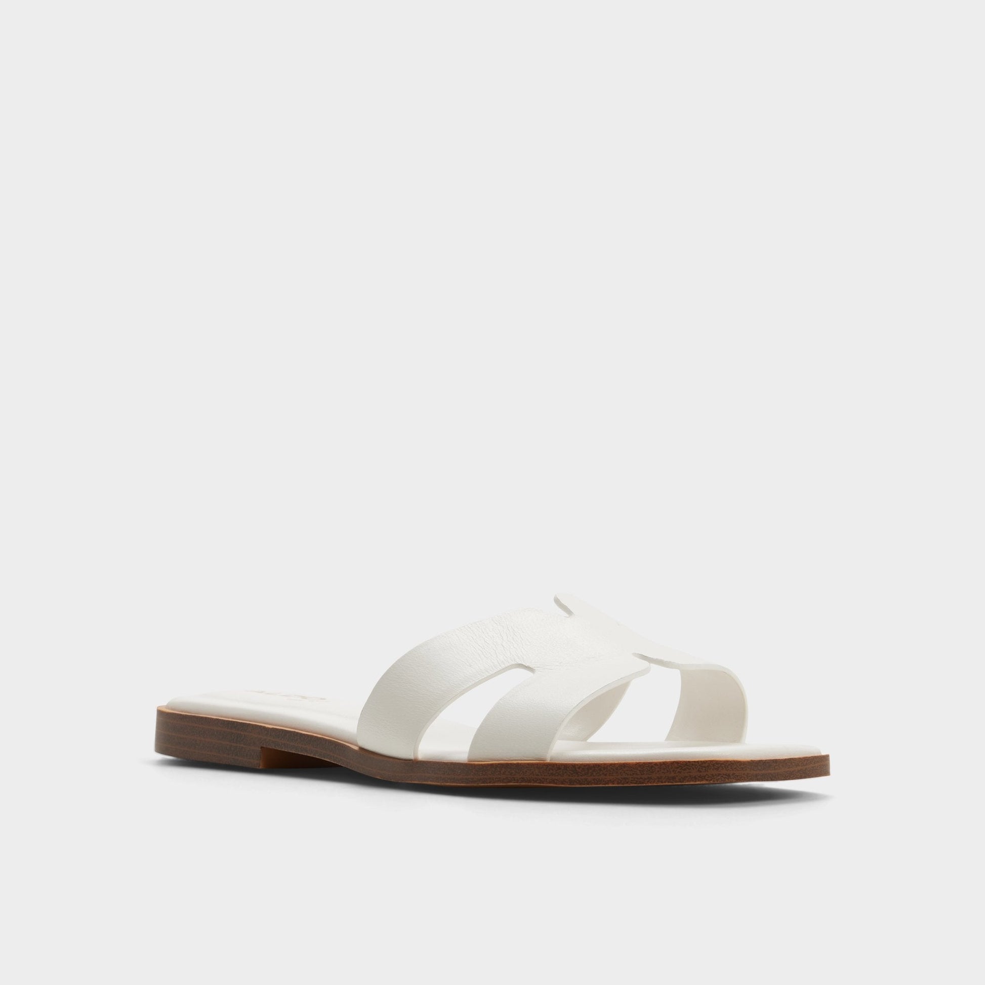 Itsandalb in White - Slide sandal Aldo White