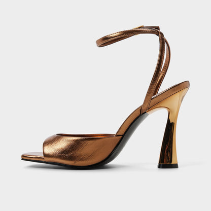 Alisonn in Bronze -  Aldo Bronze