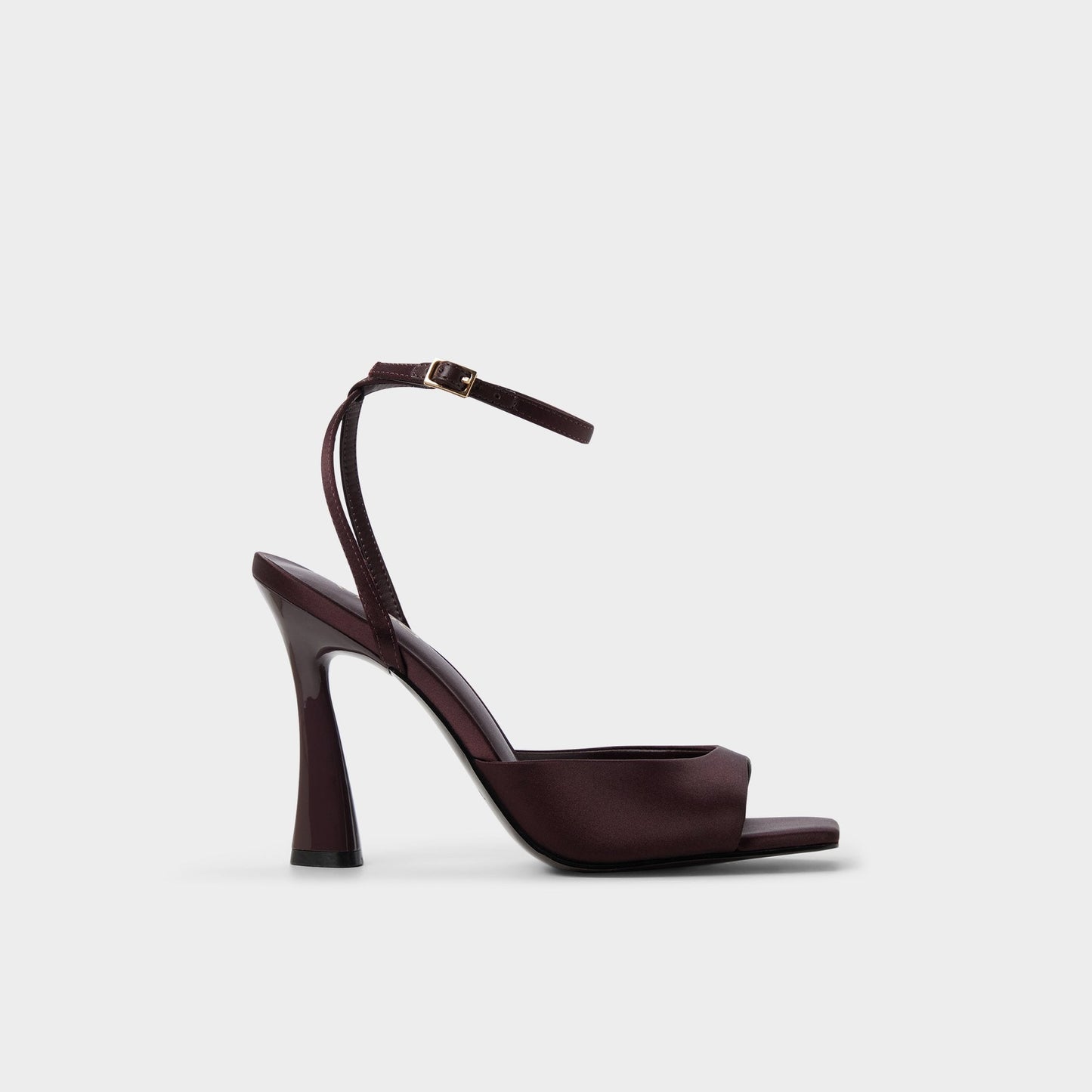 Alisonn in Brown -  Aldo Brown