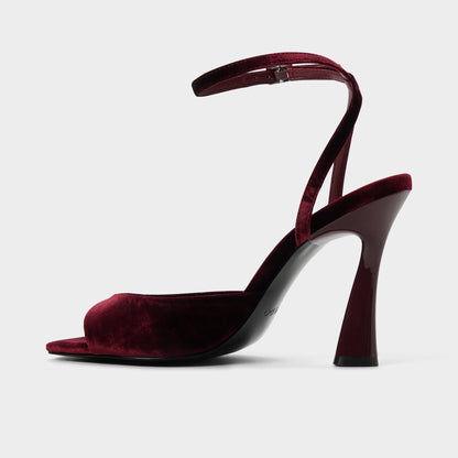 Alisonn in Bordo -  Aldo Bordo