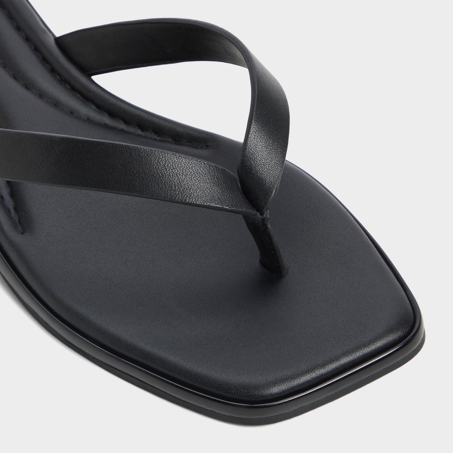 Theao Black Women's Flats - Flip flop Aldo Black
