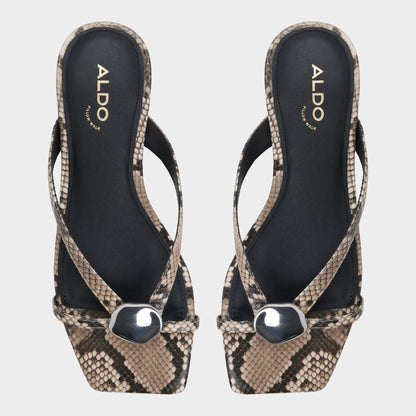 Iliria White/Black Women's Flats - Slide sandal Aldo White/black