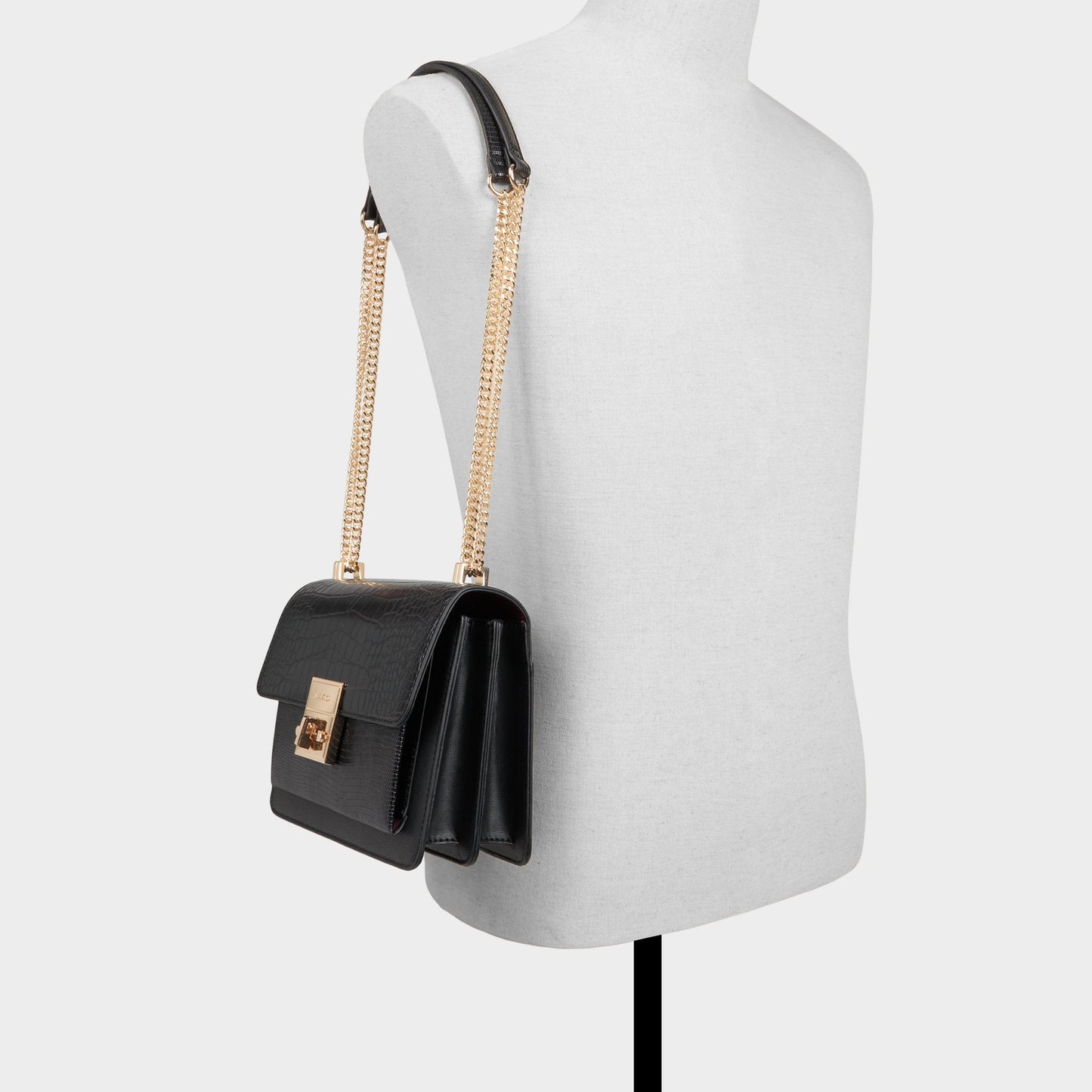 Nulsenn in Black - Crossbody bag Aldo Black