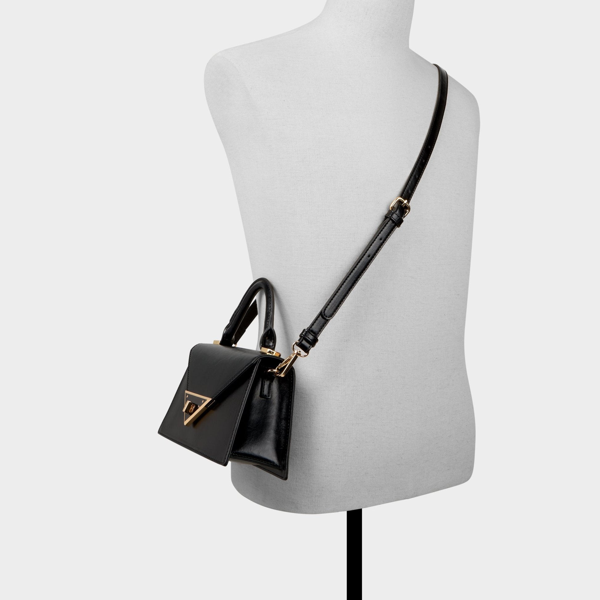 Amileaax in Black - Top handle bag Aldo Black
