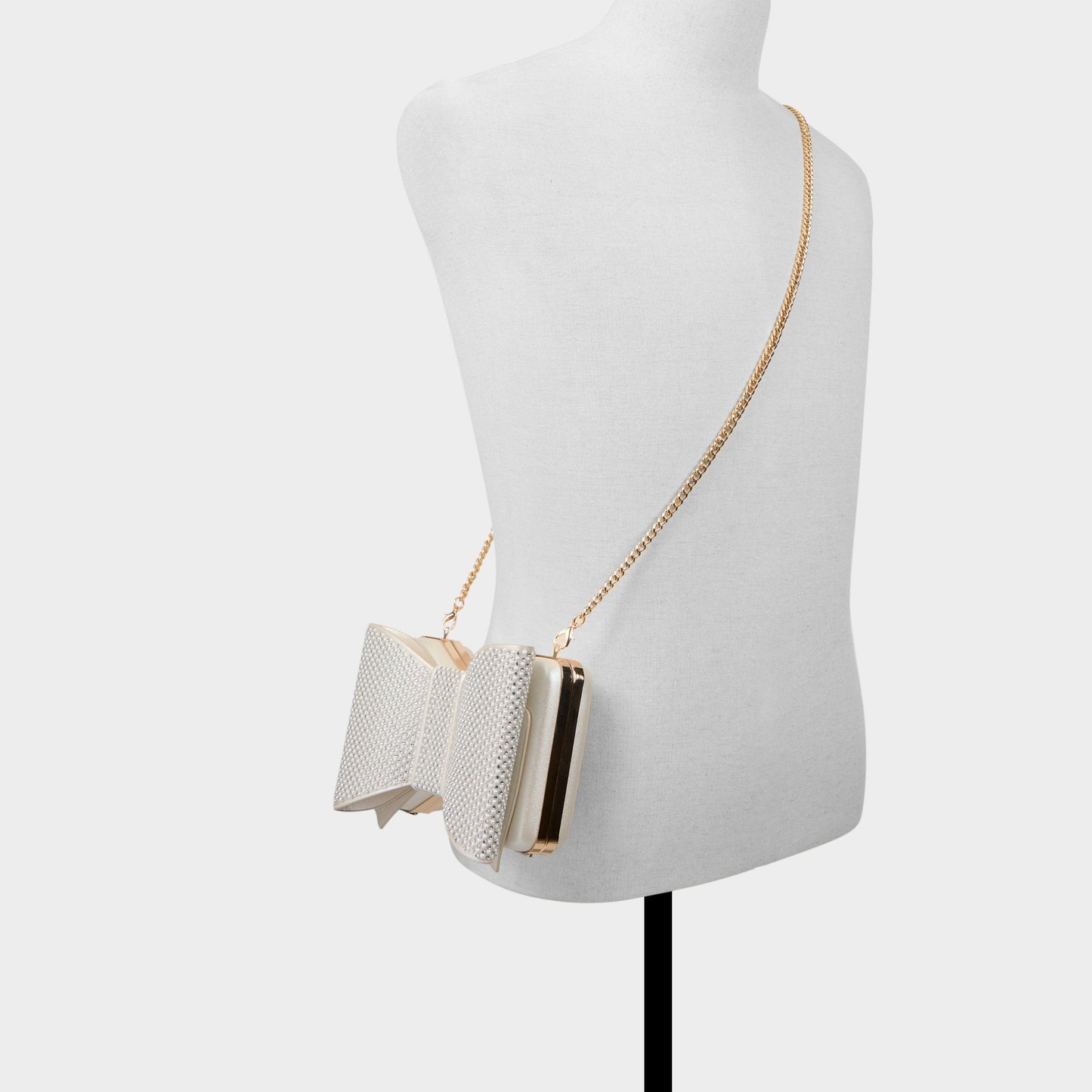 Dressboww in White Overflow -  Aldo White Overflow
