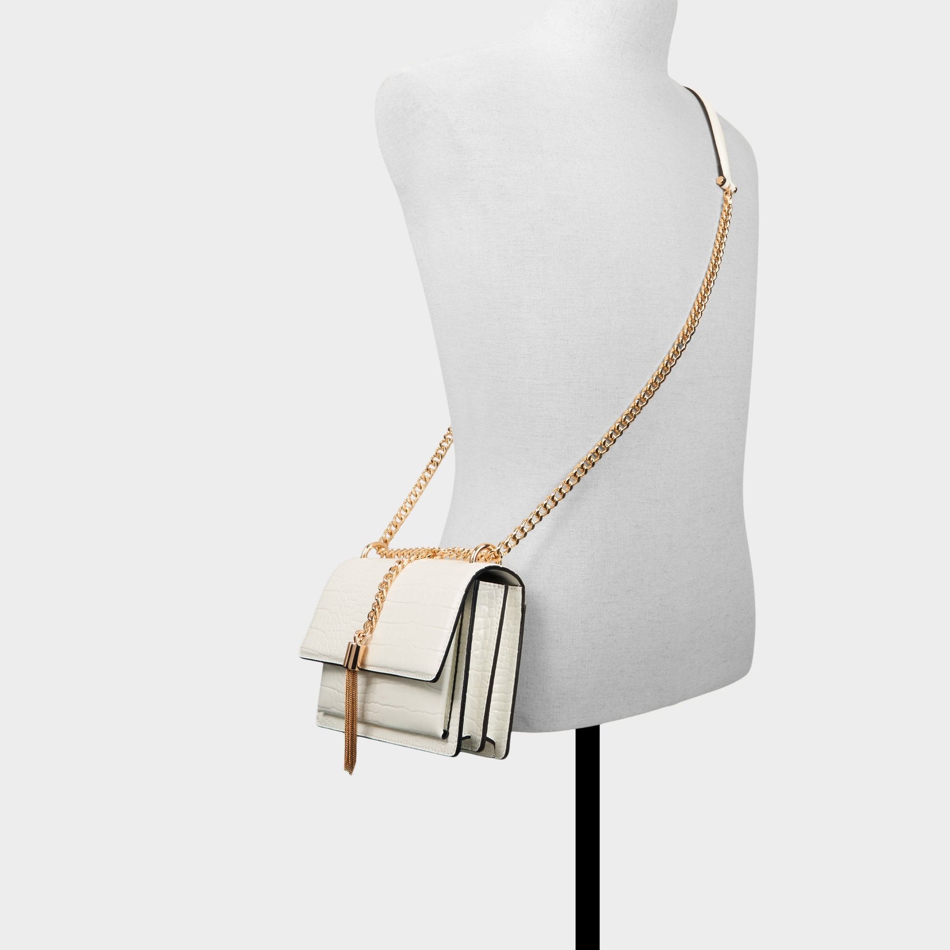Miyabell in White - Crossbody bag Aldo White