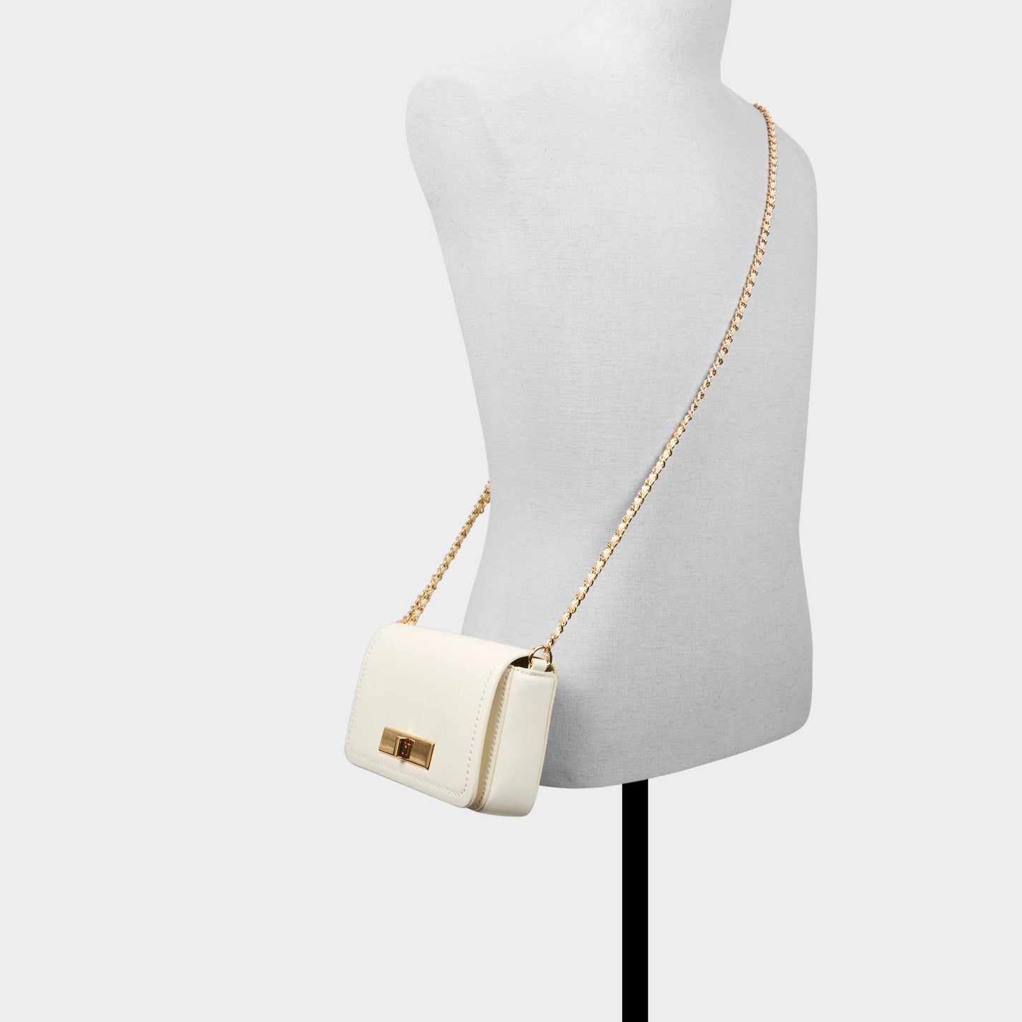 Dalenn in White - Crossbody bag Aldo White