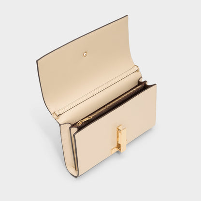 Adoring in Cream - Clutch Aldo Cream
