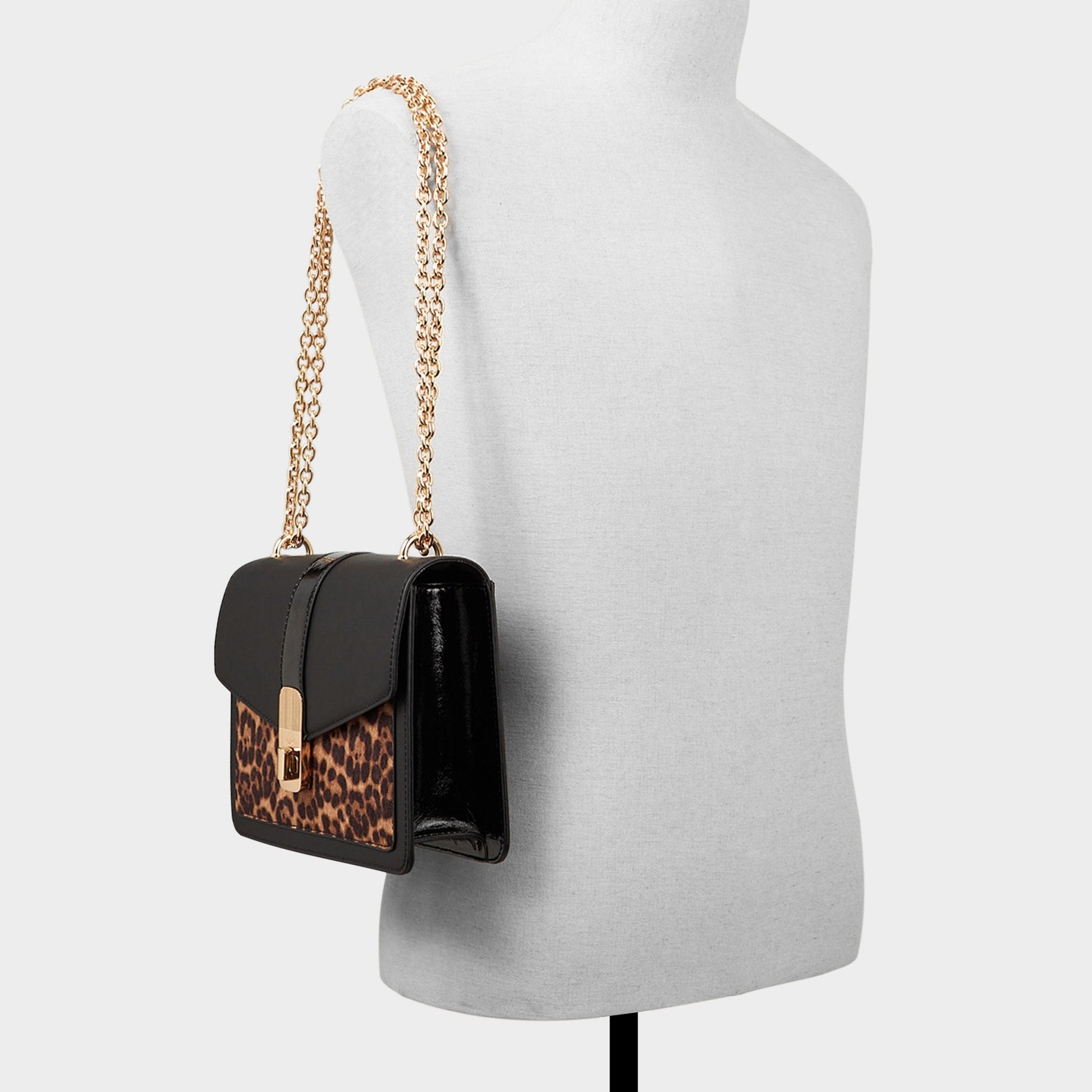 Soii in Black -  Aldo Black
