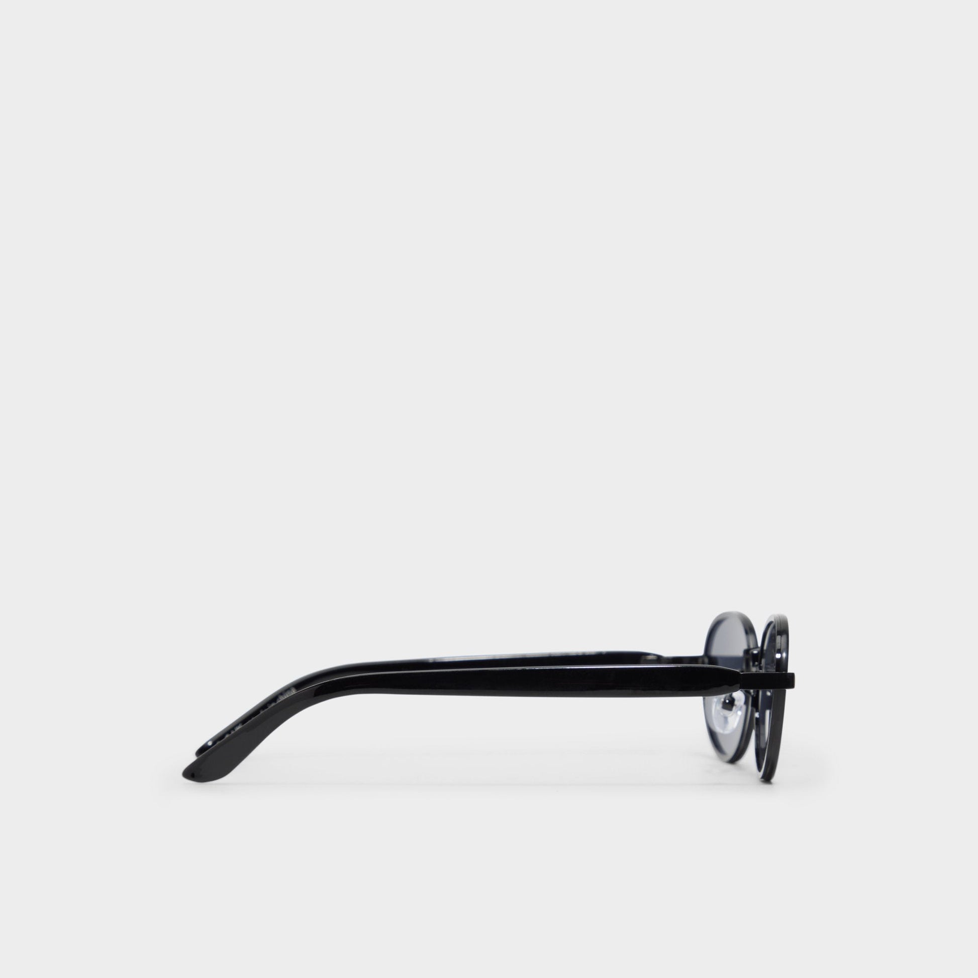 Alicee in Black - Oval sunglasses Aldo Black