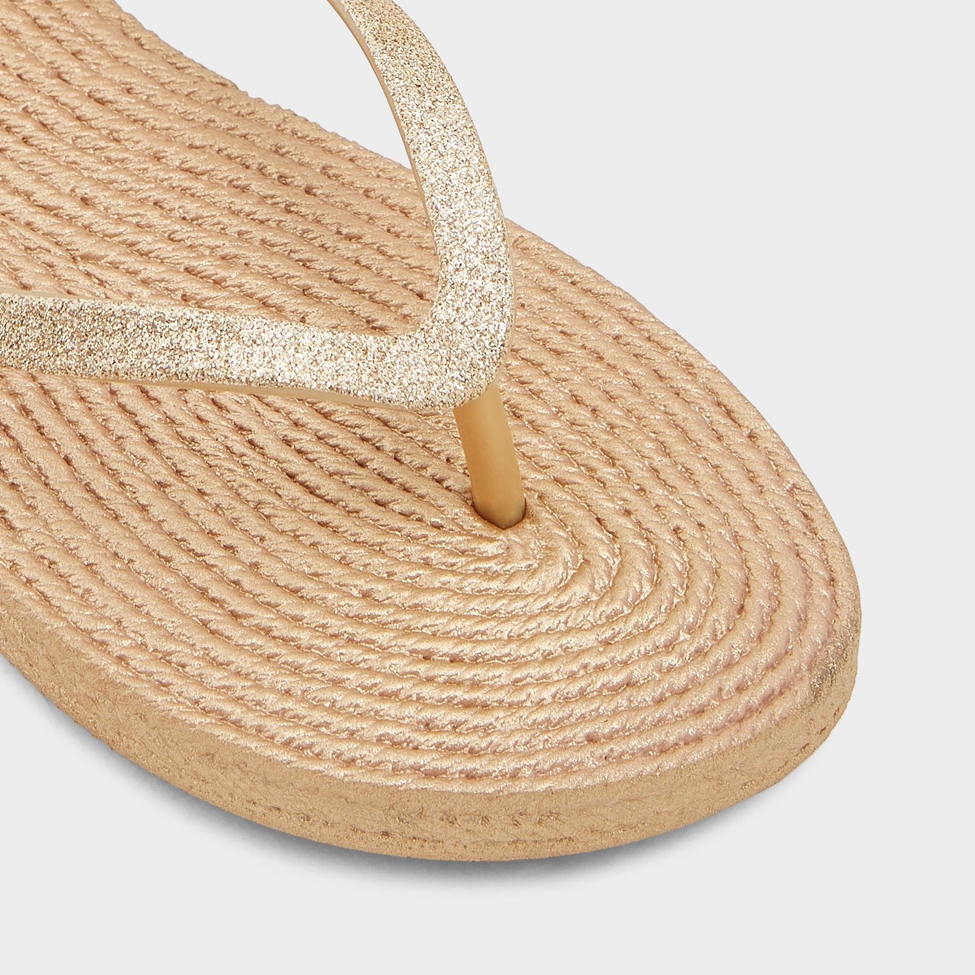 Aloomba Gold Women's Flats - Flip flop Aldo Gold