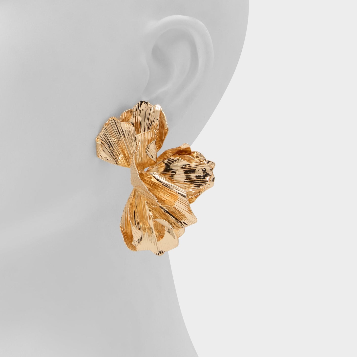 Glowe in Gold - Statement earrings Aldo Gold