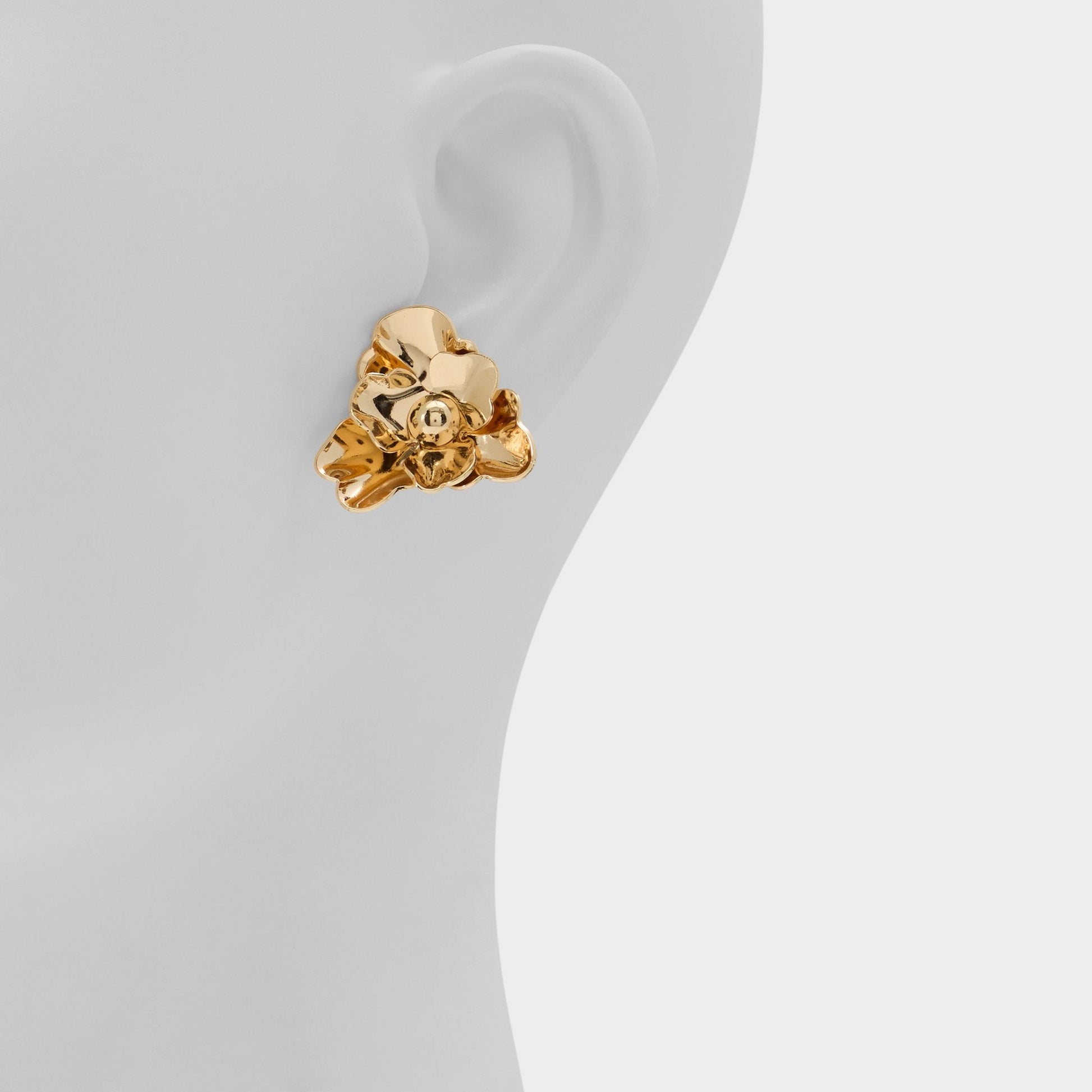 Luccyymini in Gold - Statement earrings Aldo Gold