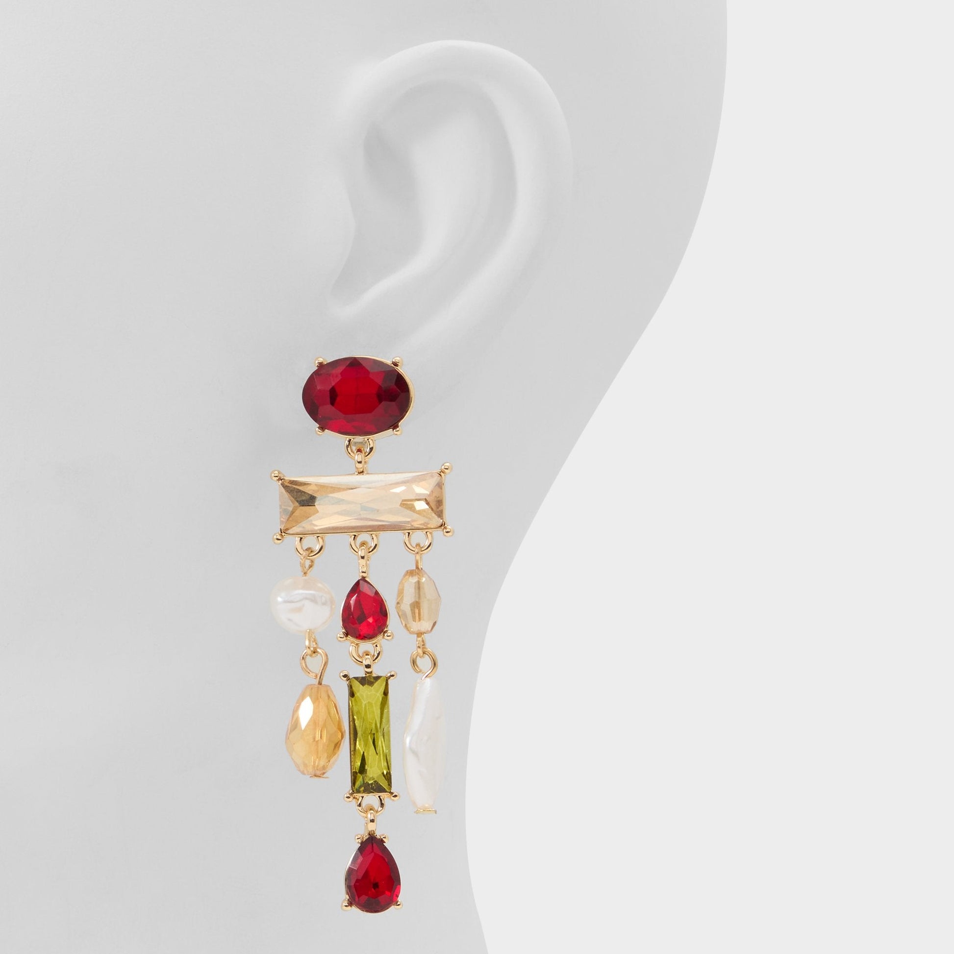 Savannahh in Bordo - Chandelier earrings Aldo Bordo