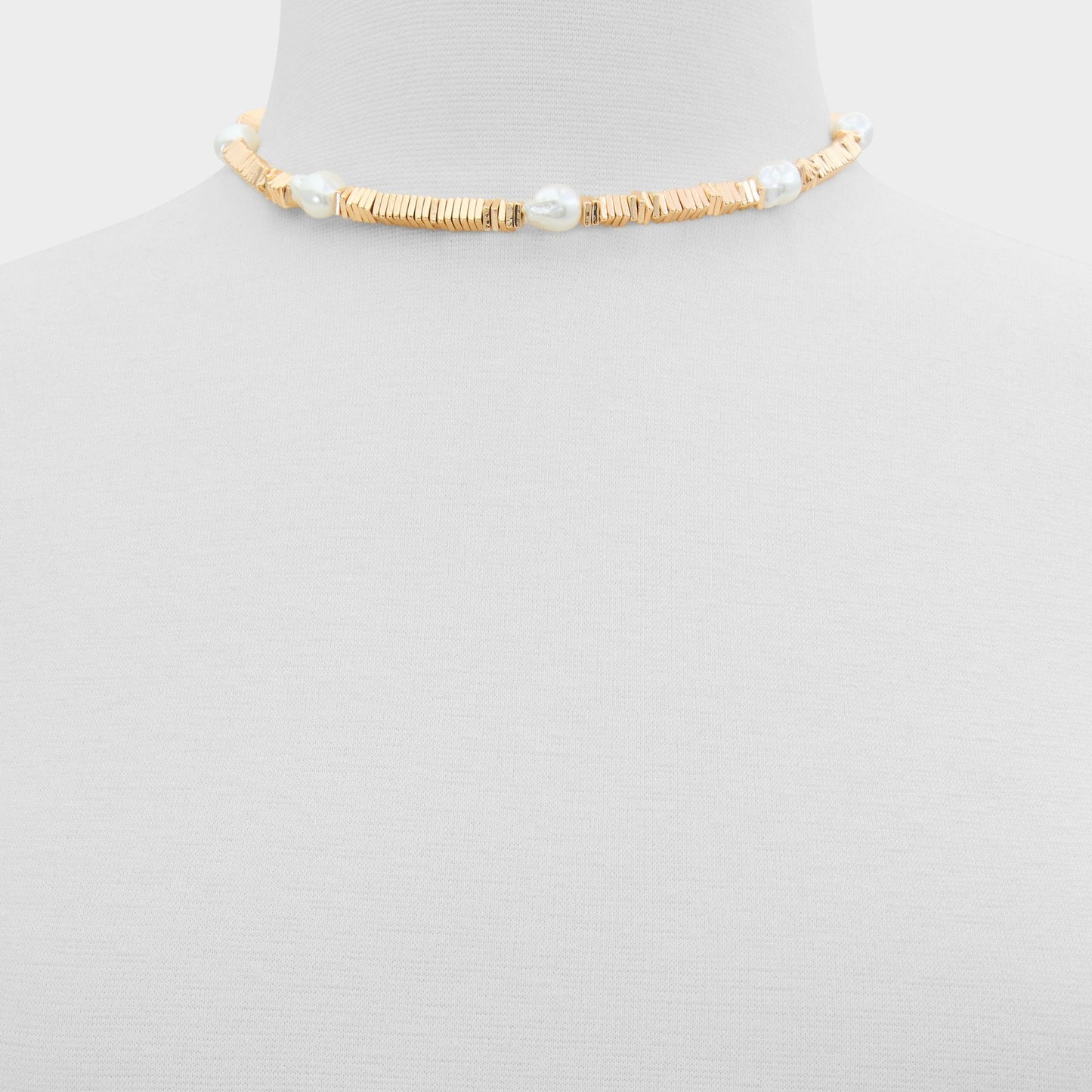 Amelinna in Ice - Necklace Aldo Ice