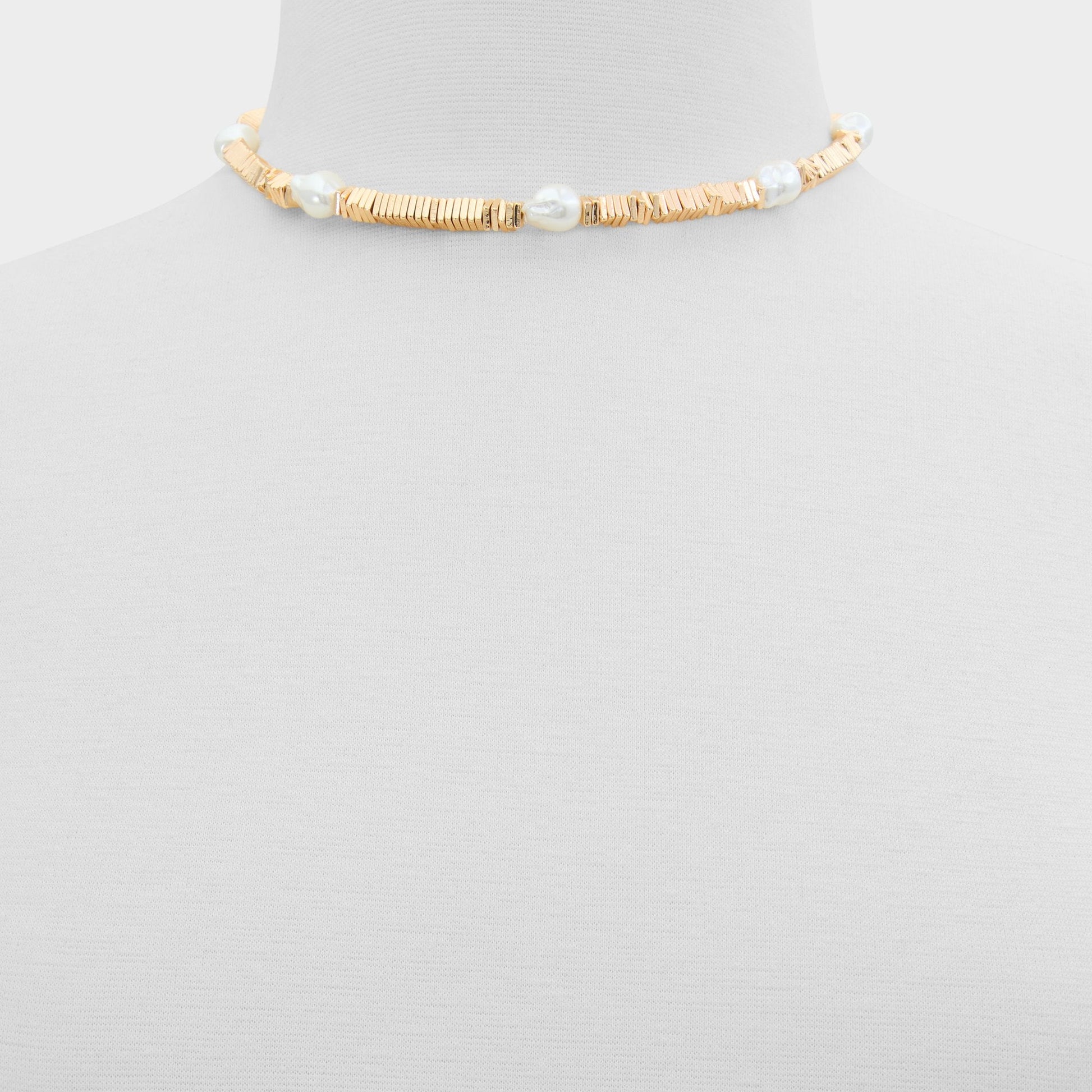 Amelinna in Ice - Necklace Aldo Ice
