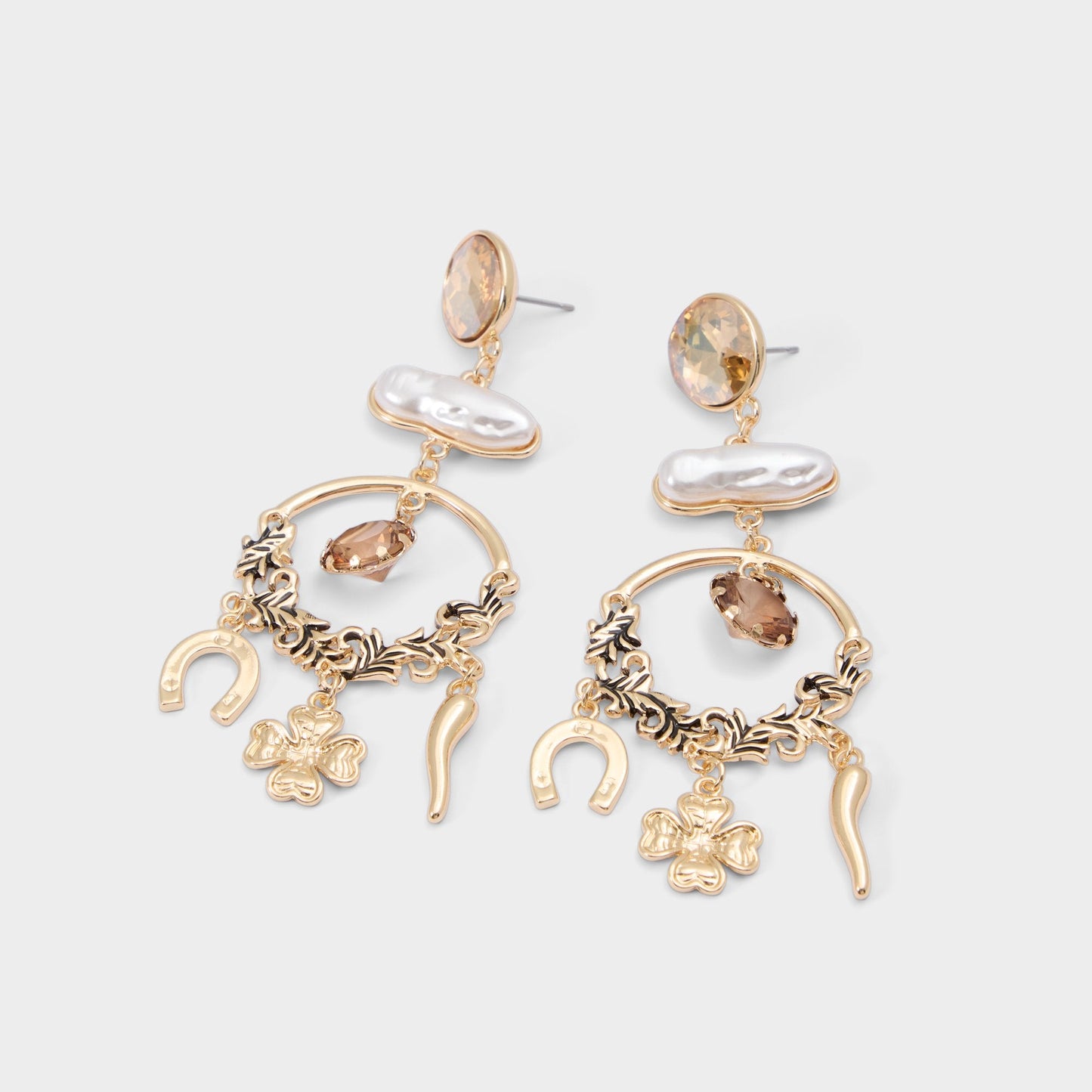 Chances in Champagne - Chandelier earrings Aldo Champagne