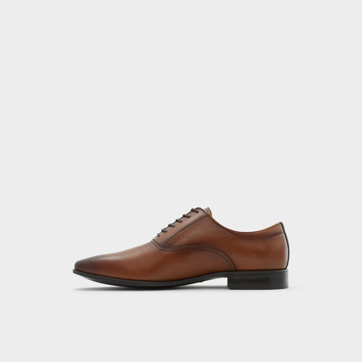 Nathon in Cognac - Oxford shoe Aldo Cognac