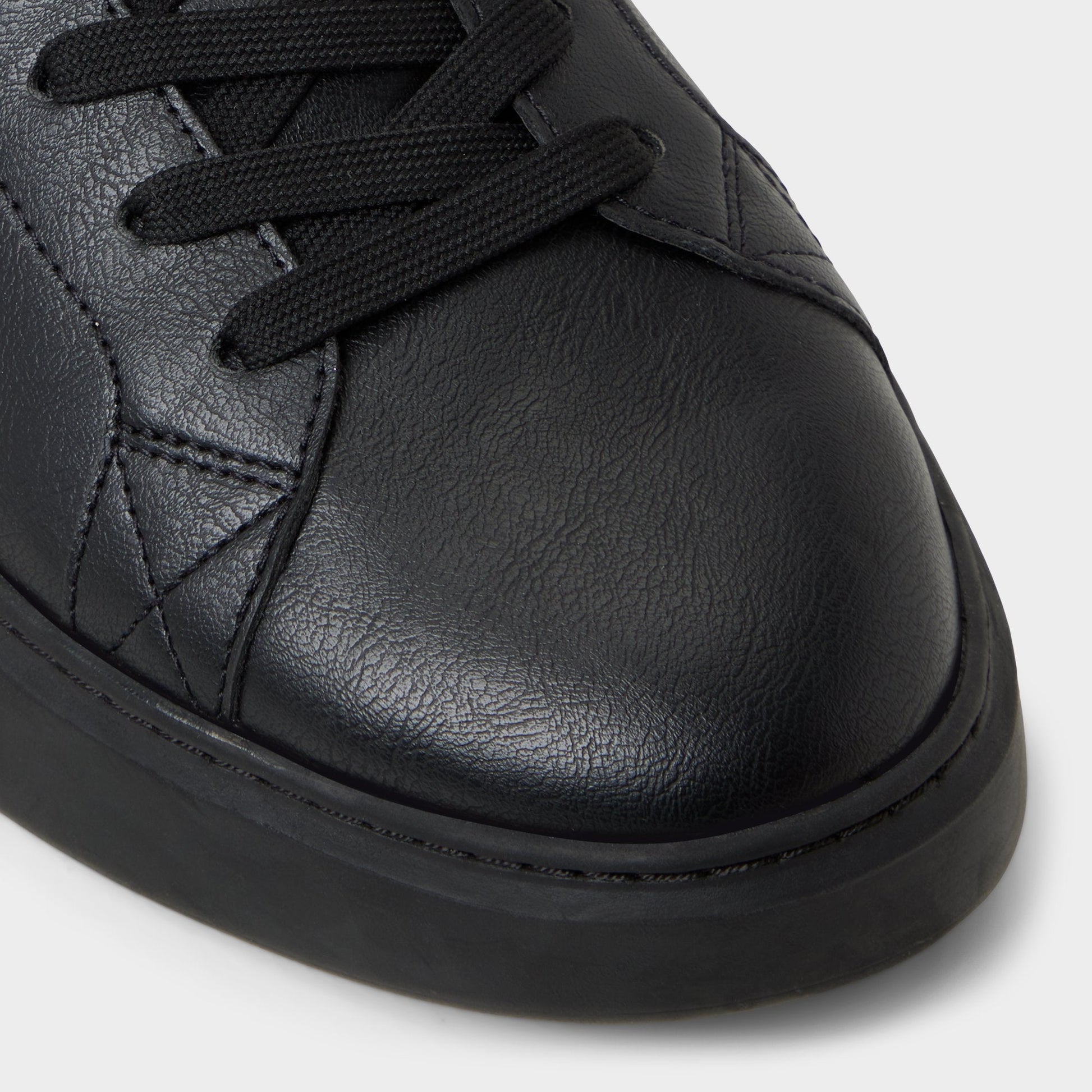 Toddy in Black Black 14134996 - Low top sneaker Aldo Black/black