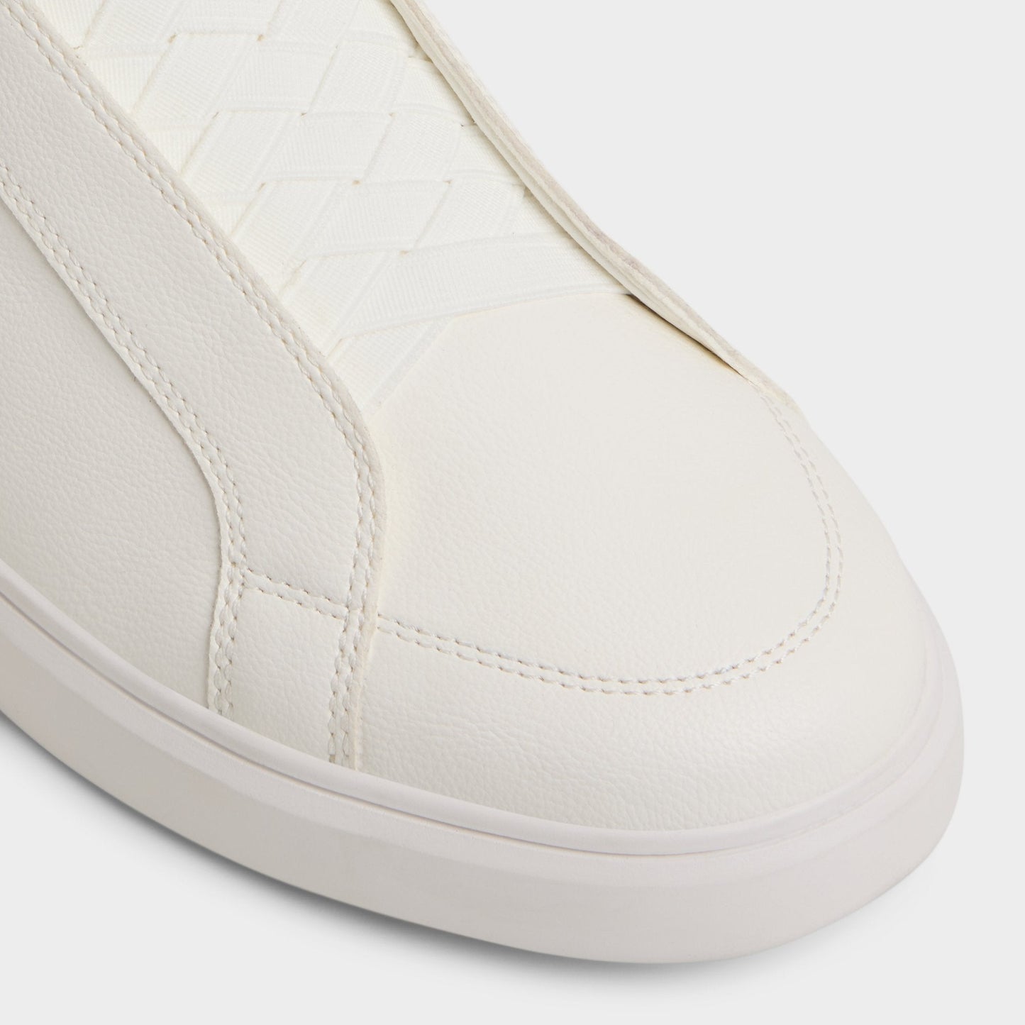 Jona in White 14051270 - Slip-on sneaker, Cup sole Aldo White