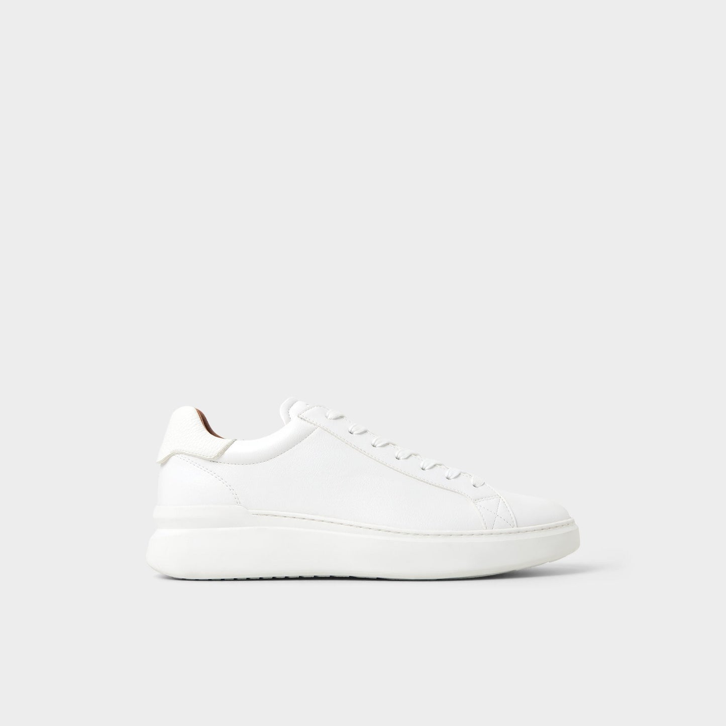 Toddy in White - Low top sneaker Aldo White
