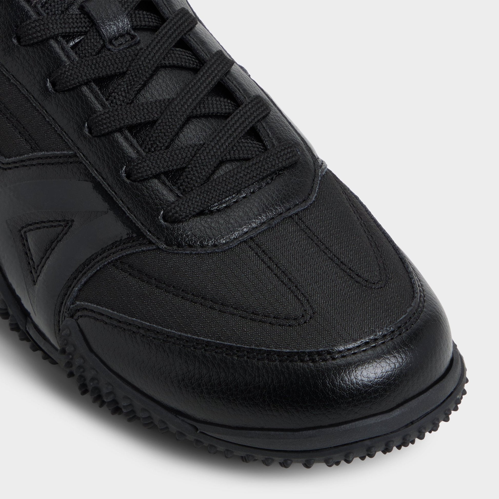 Drive in Black - Low top sneaker Aldo Black