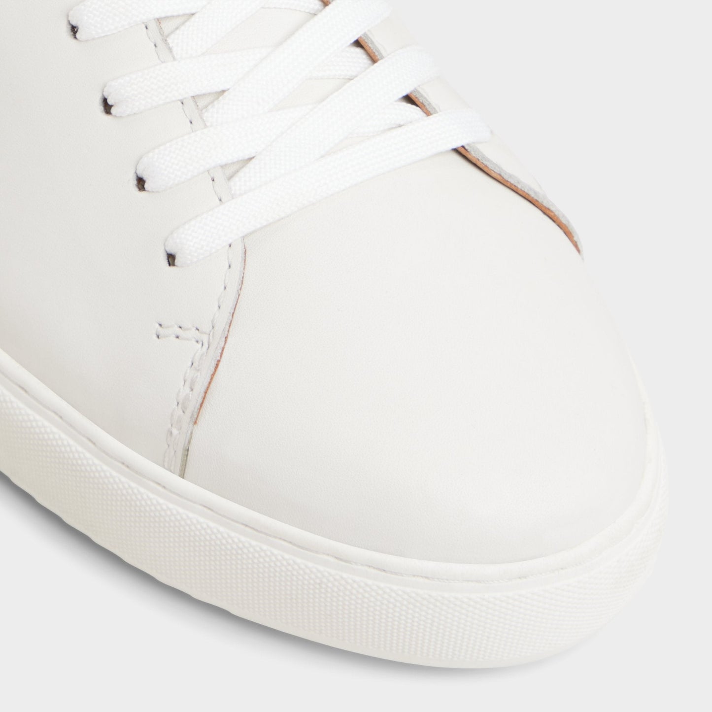 Fonzo in White - Low top sneaker Aldo White