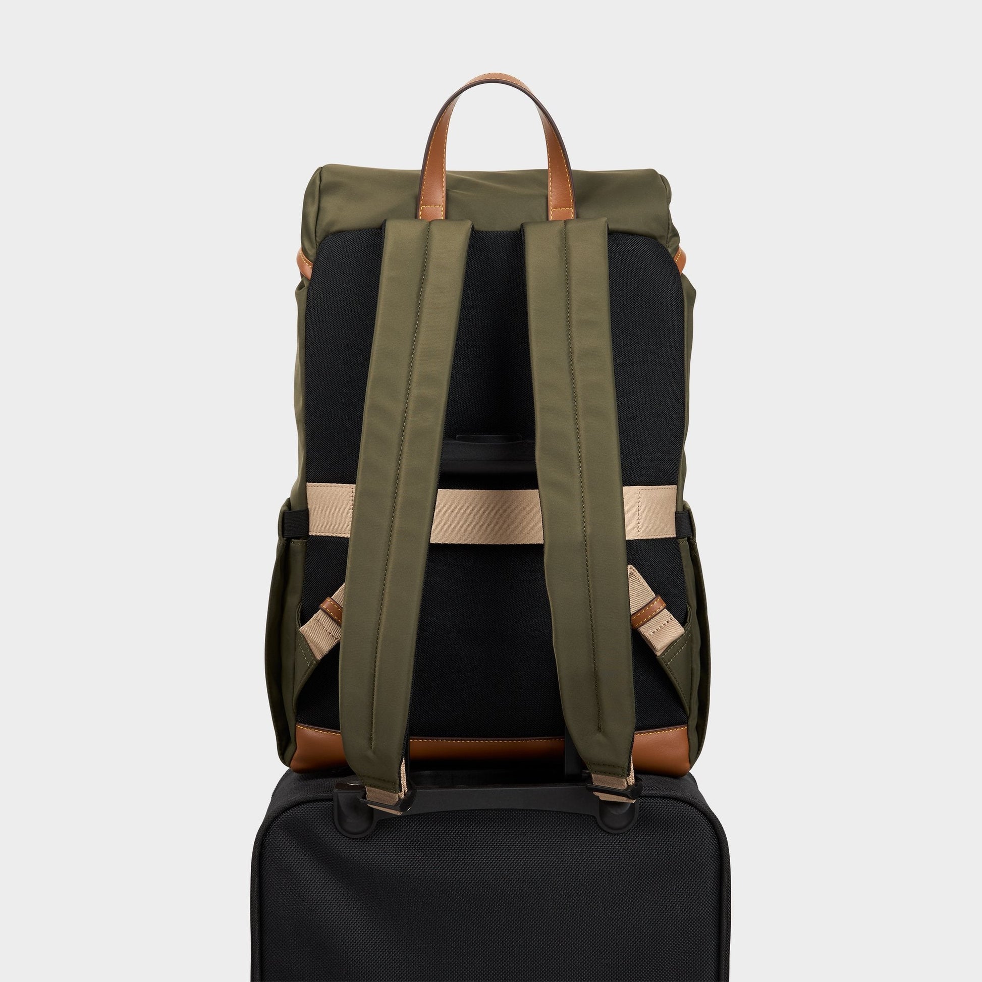 Edoedienn in Khaki - Backpack Aldo Khaki