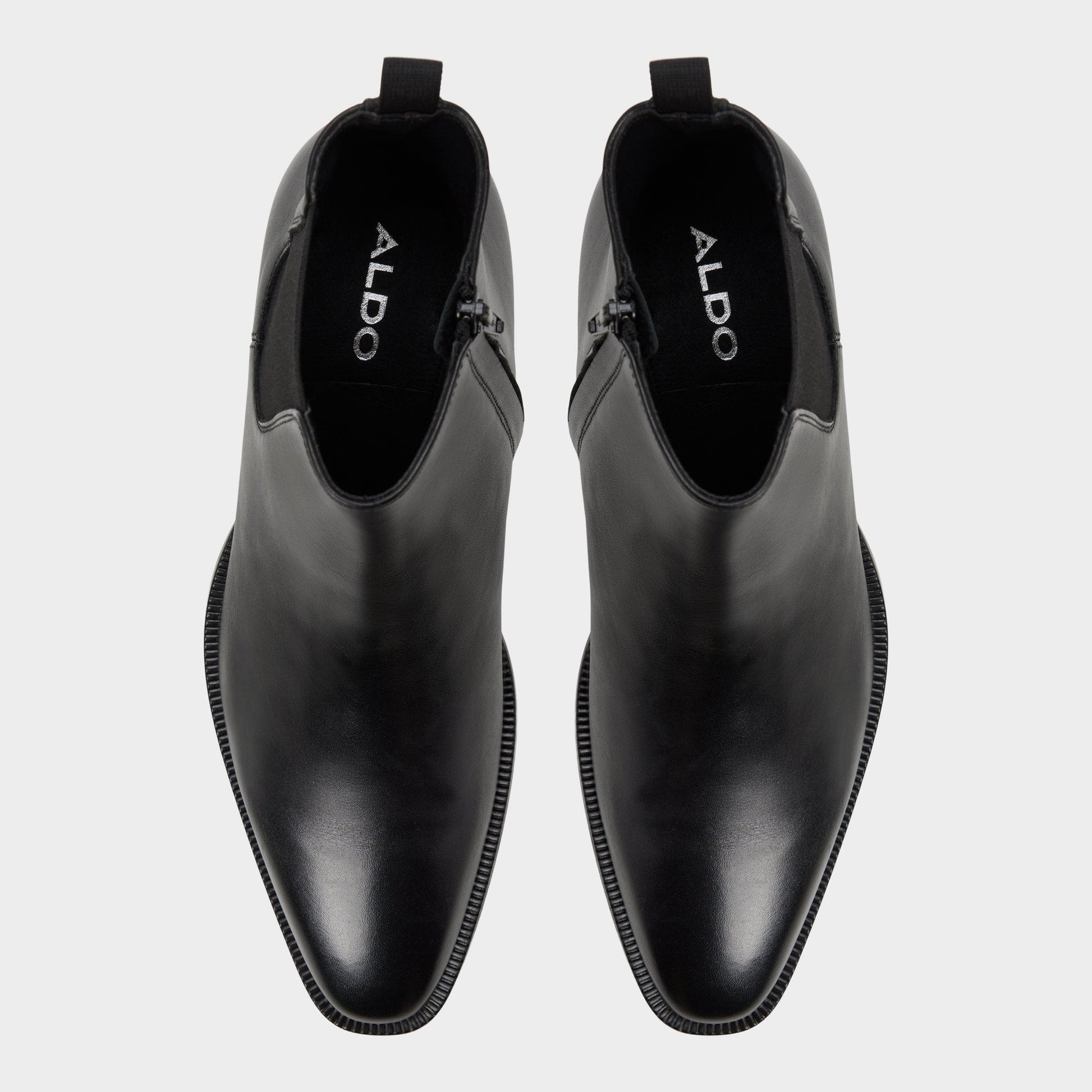 Jako in Black - Chelsea boot, Block heel Aldo Black