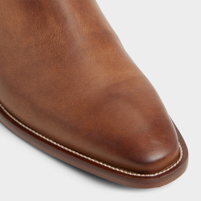 Dax in Cognac - Chelsea boot Aldo Cognac